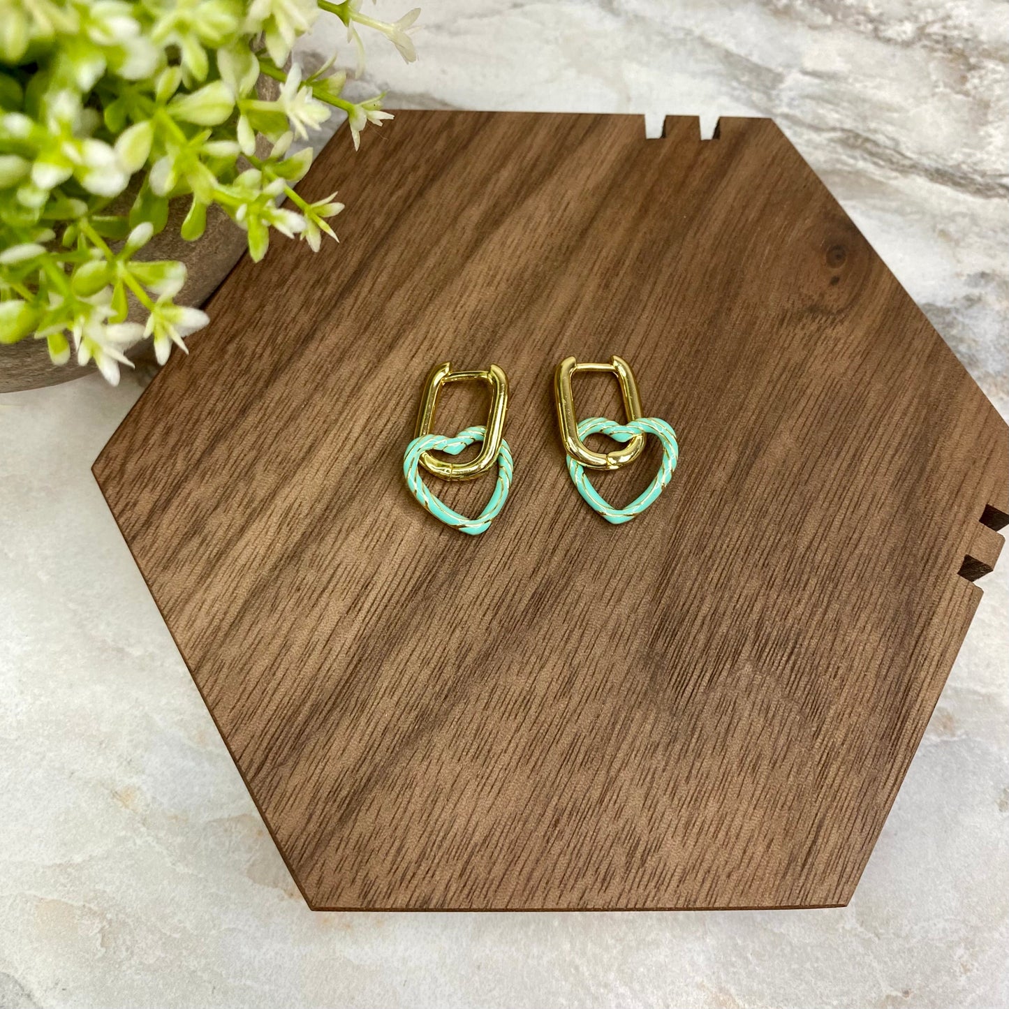 Metal Dangle Earrings - Heart Link - Mint