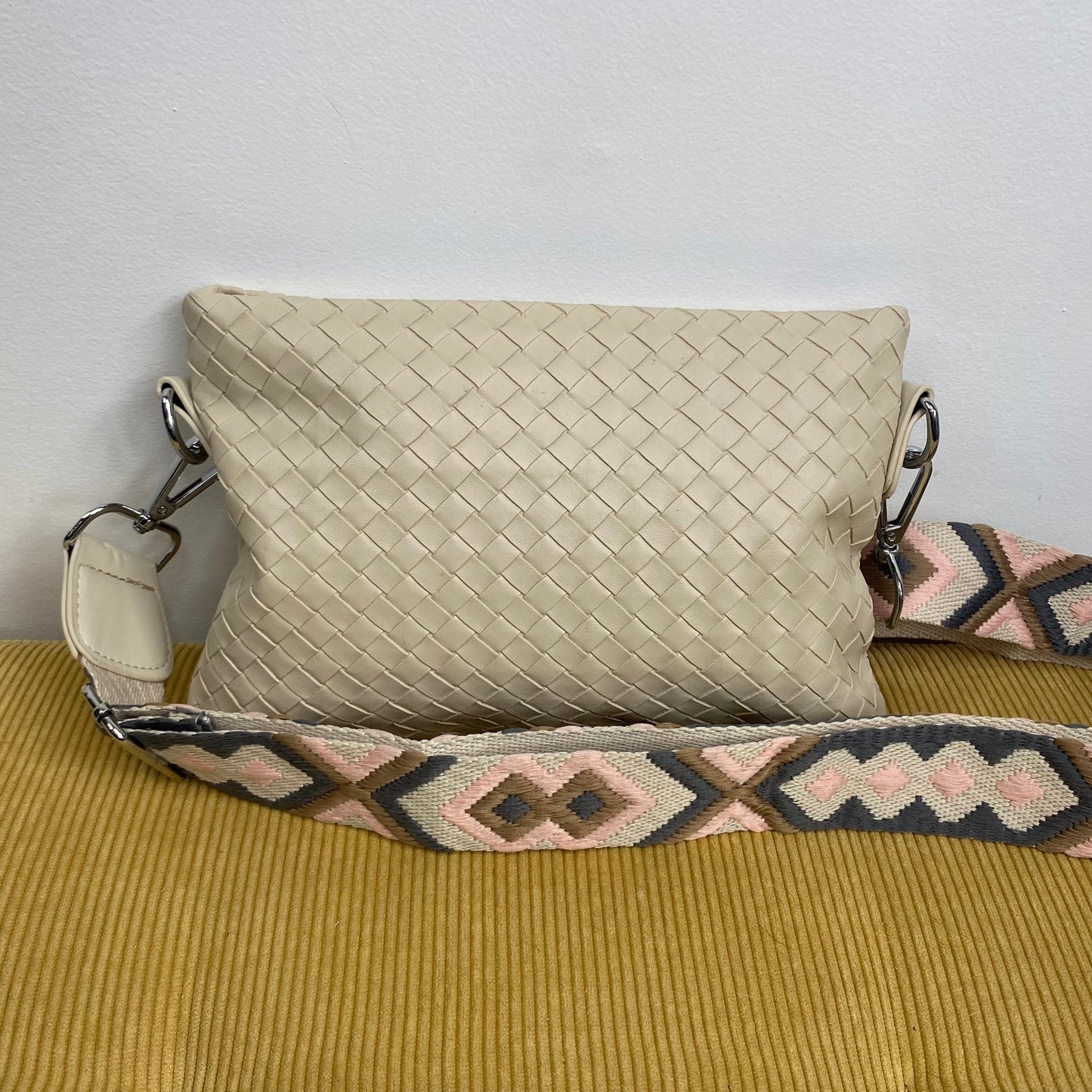 Robyn Woven Purse